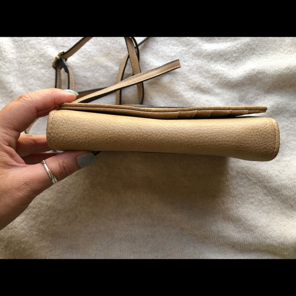 💓Simply Noelle Crossbody Bag 💓 - Picture 12 of 15